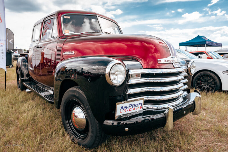 Chevrolet 3100 pickup, classic car, classic cars, American car, old car, oldtimer, samochód zabytkowy, American Cars Mania 2023. Photo: Julia Chodor