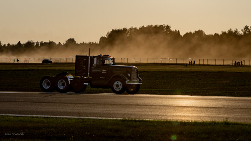 American Cars Mania, zlot amerykańskich samochodów, zabytkowe samochody, American cars fans' meeting, classic car, 2025, Julia Chodor