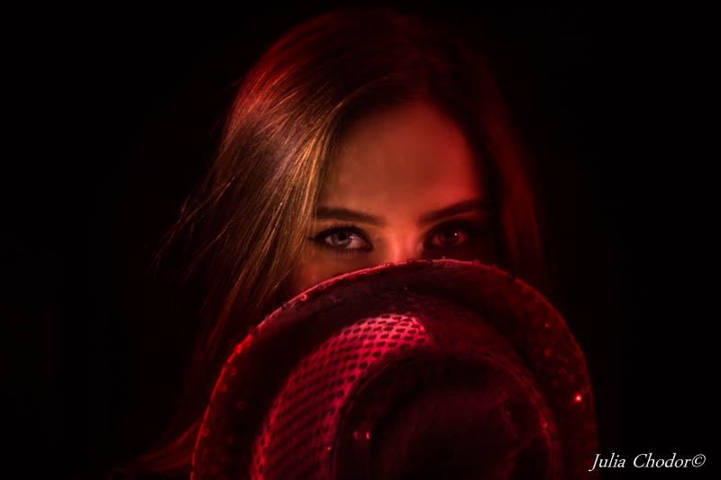 Sesja zdjęciowa w studio, Sesja kobieca, sesja artystyczna, fine art photo session. Photo: Julia Chodor